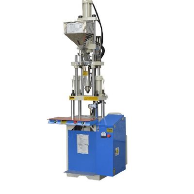 BNC fişleri için kullanılan 20 tonluk küçük dikey plastik enjeksiyon kalıplama makinesi