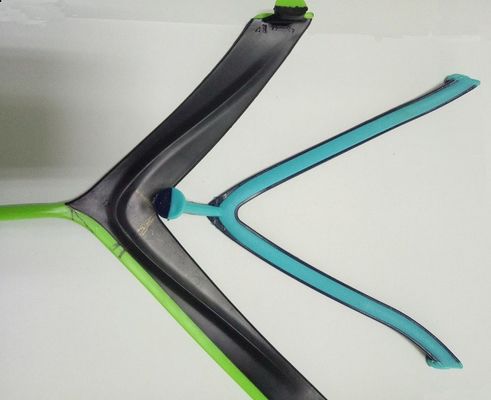 Flip Flop Kemerleri için 170 Ton Dikey Çift Renkli Enjeksiyon Kalıplama Makinesi
