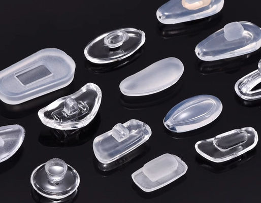 İyi Performans Sıvı Silikon Enjeksiyon Kalıplama Makinesi Silikon Gözlükler Noze Pads Yapmak İçin