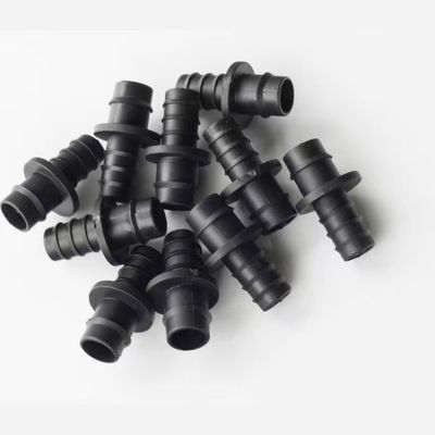 Otomobil Parçaları Yapımı İçin 250 Ton Düşük Çalışma Masası Dikey Enjeksiyon Makinesi