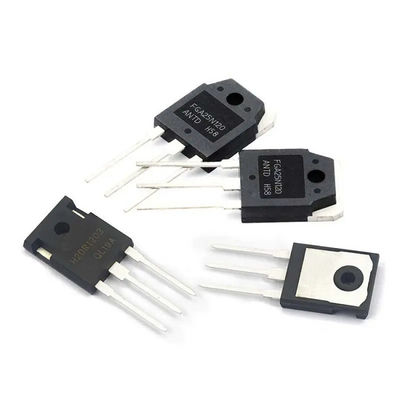 Yüksek Üretimlilik Dikey Yüksek Hızlı Enjeksiyon Kalıplama Makinesi Elektronik Postacı Yapma