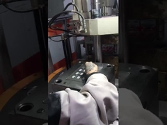 35 Ton Hızlı Klavye Kablosu Dikey Döner Enjeksiyon Kalıplama Makinesi